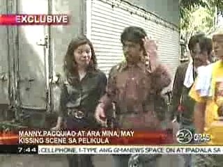 Pacquiao and Ara Lips to Lips