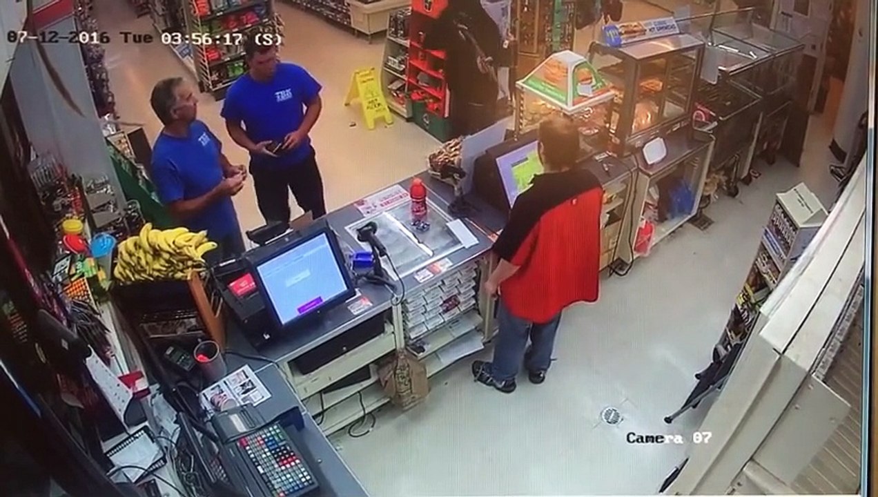 Le caissier le plus courageux du monde