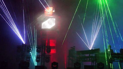 The Chemical Brothers - Under The Influence (Live in Moscow @ Пикник "Афиши")