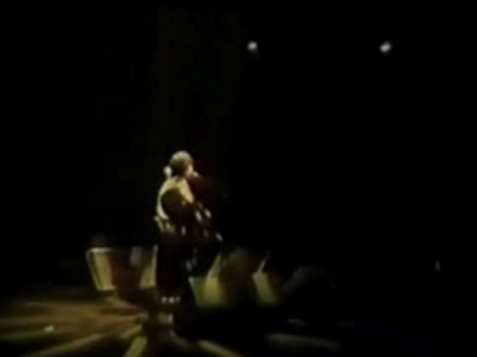 Oasis help cover(The Beatles)