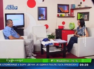 下载视频: Budilica gostovanje (Miloš Luković) 12. avgust (RTV Bor)