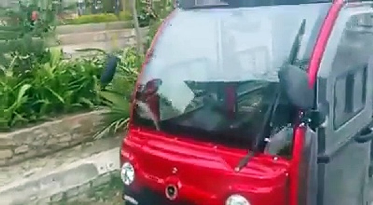 New Riksha Car