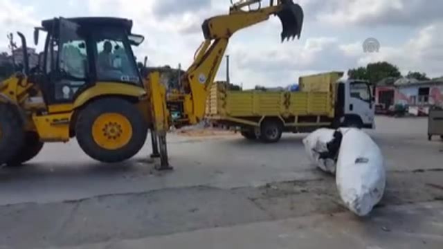 Kandıra Sahilinde Bulunan Yedek Yakıt Deposu