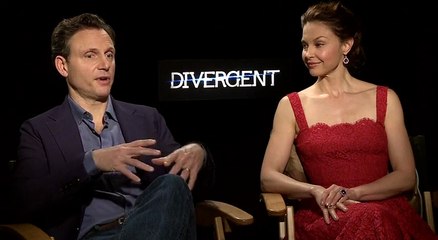 Divergente - Interview Ashley Judd et Tony Goldwyn VO
