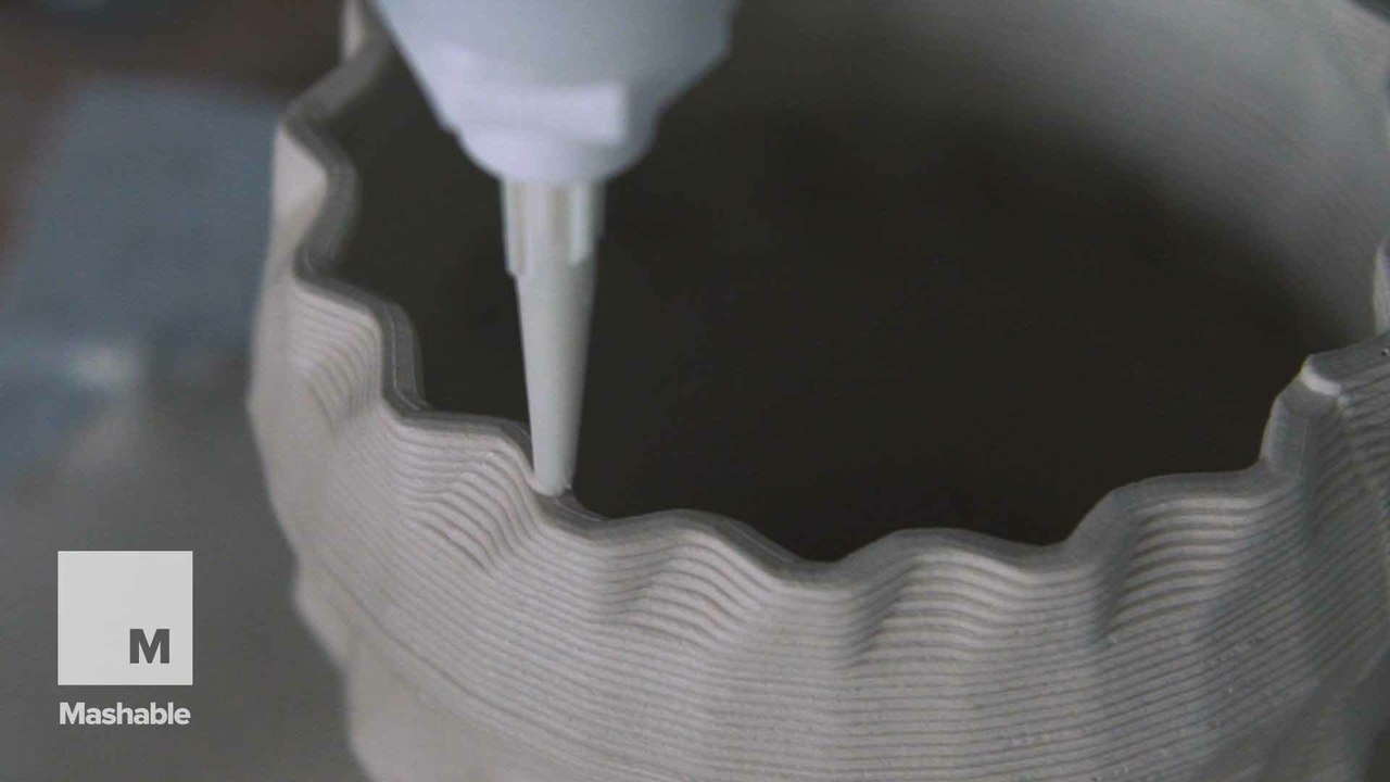 Artist 3D prints porcelain pieces and it's mesmerizing