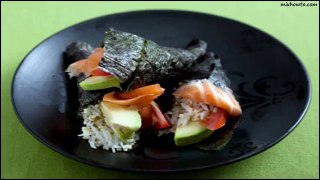 Recipe Smoked Salmon and Avocado Hand Roll with Quinoa
