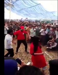 pakistani girl dancing in university