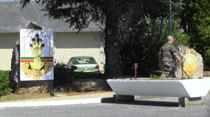 Légion étrangère sur le Larzac : les pour et les contre