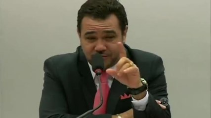 Polícia diz que estudante que acusa Feliciano de estupro não foi sequestrada