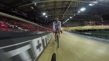 JO - Cyclisme sur piste : Un sprint vu de l'intérieur