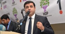 Demirtaş'tan Eski Başbakan Davutoğlu'na Ağır Gönderme!