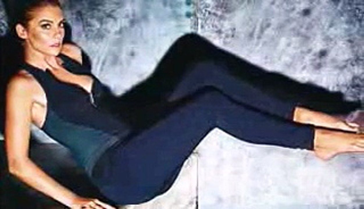 Lauren Cohan - Shape magazine January February 2016 issue_(320x240)