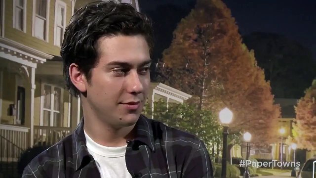 La Face Cachée de Margo - Interview Cara Delevingne & Nat Wolff VO