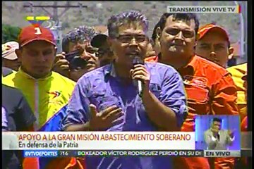 Elías Jaua contó que pasó por una cola y las personas le empezaron a decir cosas