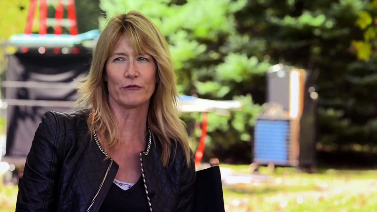 Nos Etoiles Contraires - Interview Laura Dern VO