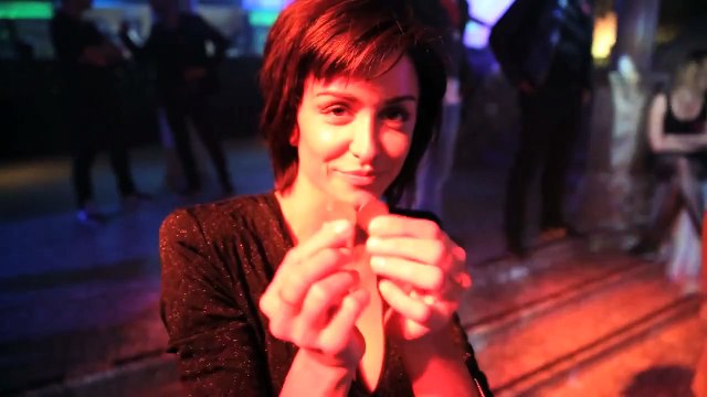 Les Francis - Interview Jenifer Bartoli VF