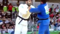 Egyptian Judoka doesn't shake hands with the zionist that won him