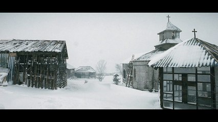 Au Delà des collines - EXT 1