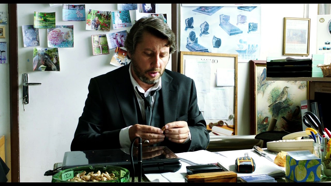 Adieu Berthe (ou l'enterrement de mémé) Ext 3