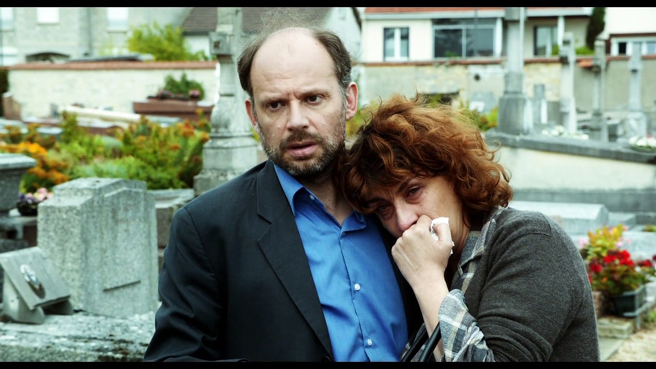 Adieu Berthe (ou l'enterrement de mémé) Ext 2