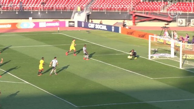 Sidão salva o Botafogo com duas belas defesas contra o São Paulo