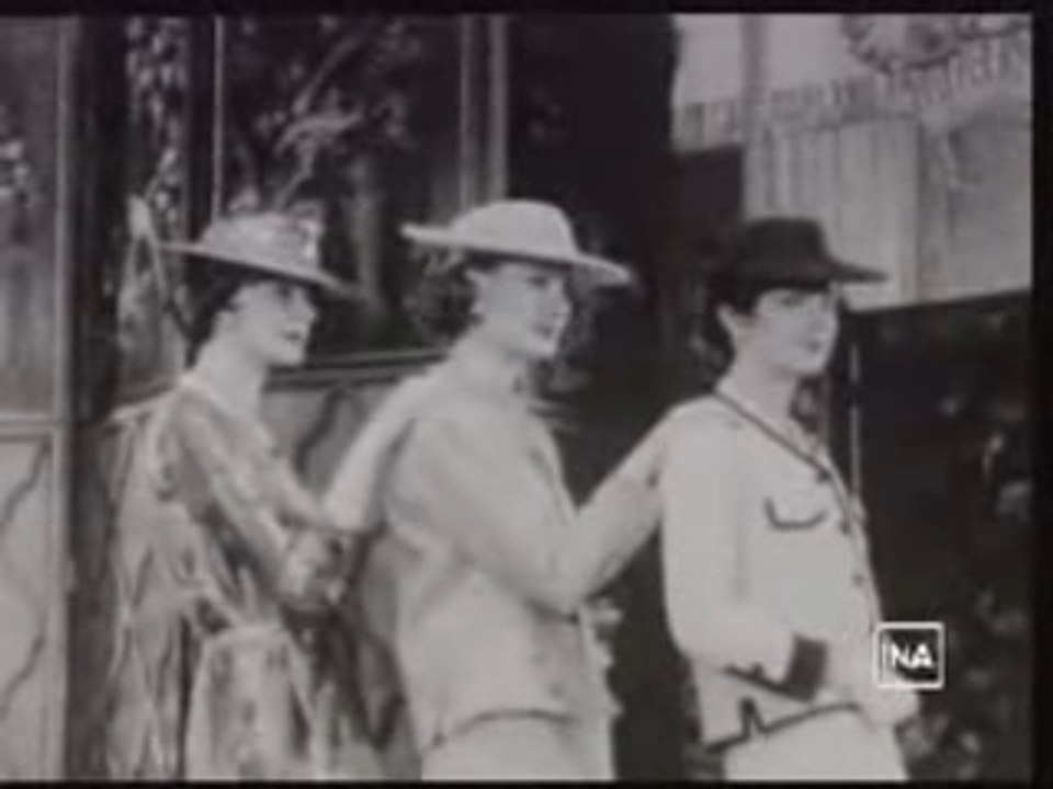 CHANEL: Défilé de la collection 1959