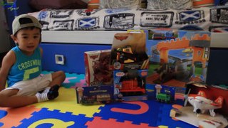 BOX SURPRISE Unboxing Mattel Toys Thomas and Friends Cars Planes 2