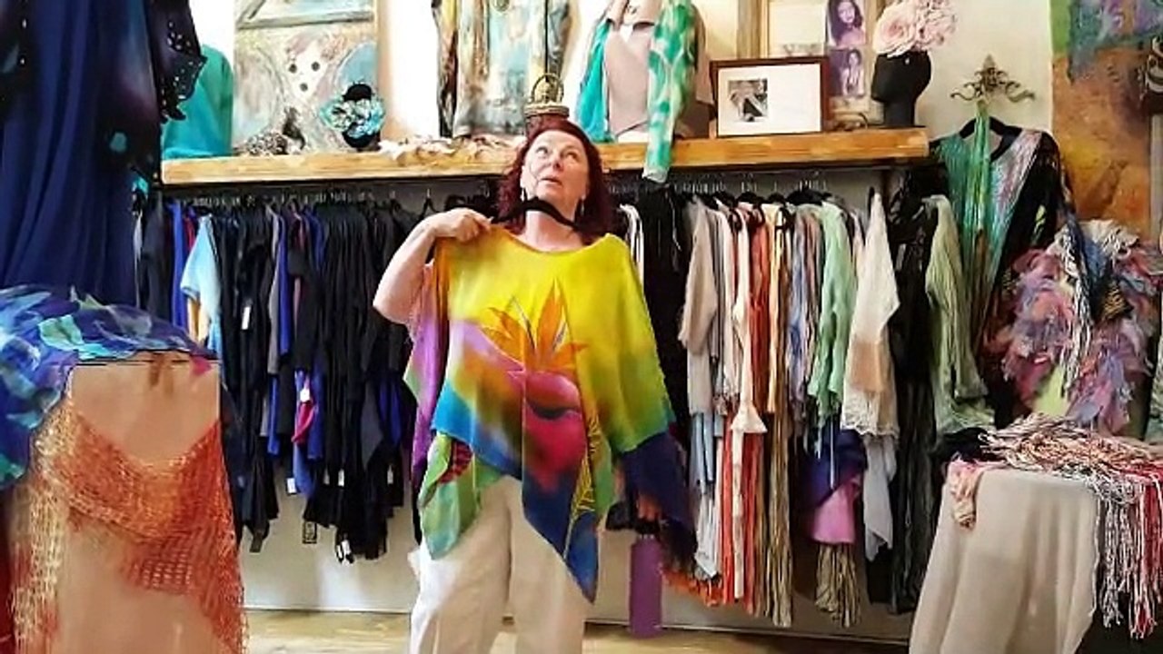 Shopping at Duet in Laguna Beach, CA (2016) - S...