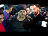 Salman Khan Laughs At Reporter When Asked About Apologizing For 'Raped Women' Comment
