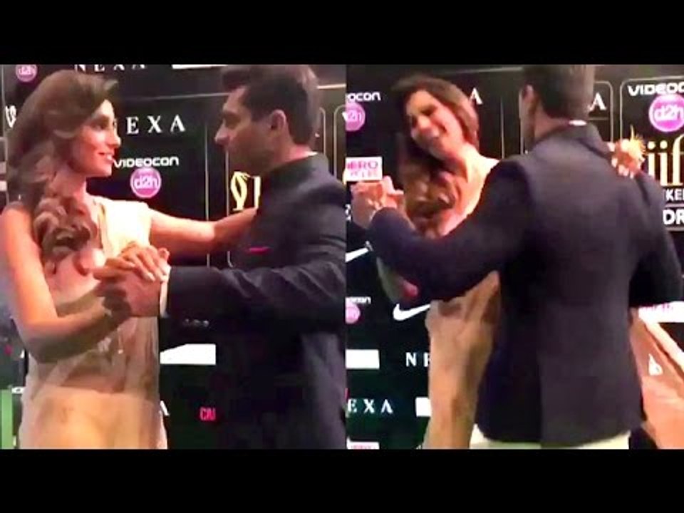 Bipasha Basu & Karan Singh Grovers Romantic Dance At IIFA Awards 2016 Red Carpet