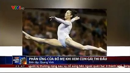 Phản ứng kỳ lạ nhưng rất đáng yêu của bố mẹ khi xem con gái thi đấu.