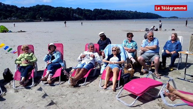 Plestin-les-Grèves (22). Algues vertes. La lutte continue