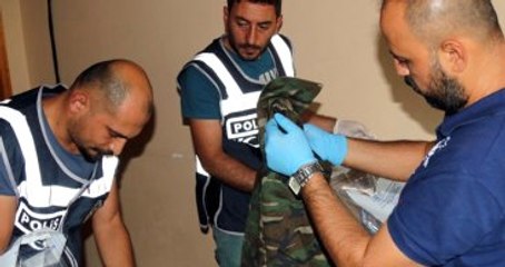 Öğrenci Evinden Asker Kıyafeti ve Bot Çıktı