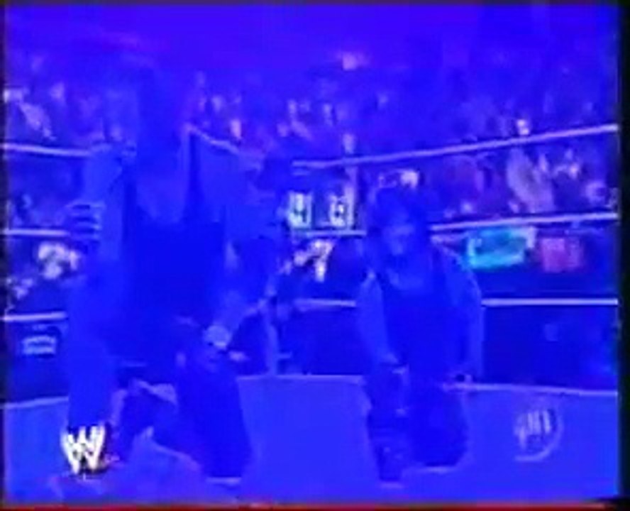 WWE The Undertaker meets Mini Undertaker HD