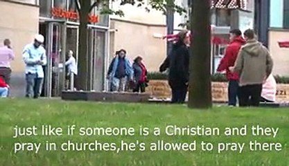 Muslim Ab-used While Praying Watch Video