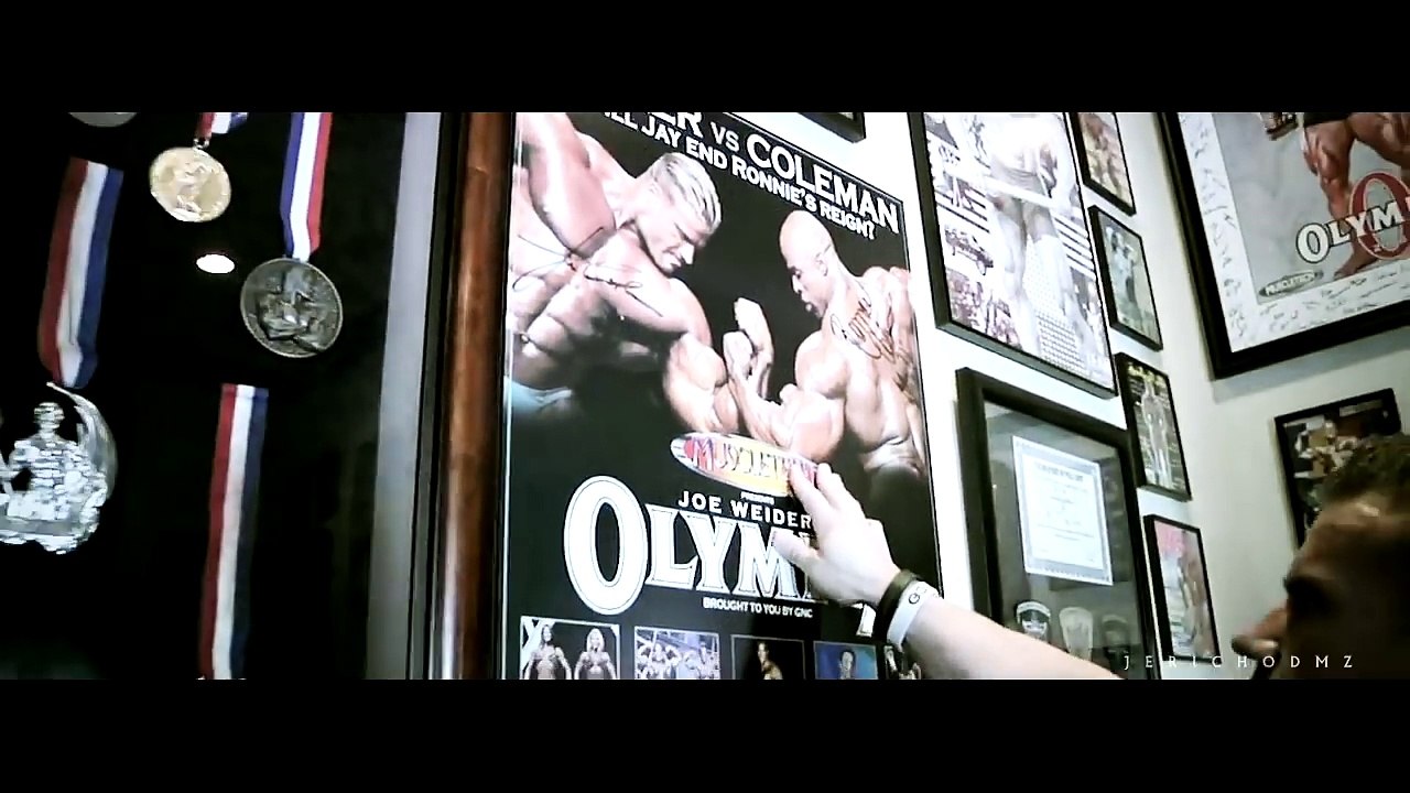 Bodybuilding motivation - Thoughts Become Things