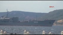 Çanakkale Boğaz'dan Rus Savaş Gemisi Geçti