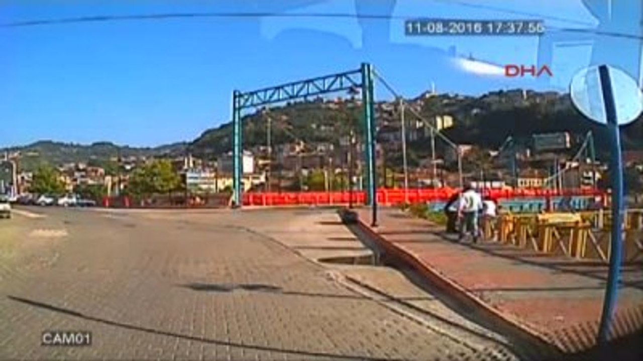 Zonguldak - Eski Eşinin Yanından İkiz Çocuklarını Kaçıran Babaya Soruşturma