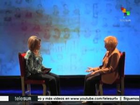 Emma Castro felicita a Fidel Castro en su cumpleaños 90