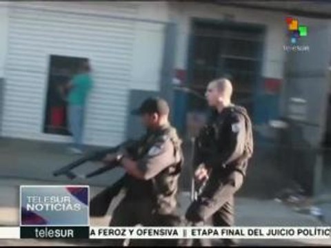 Brasil:estudiantes marchan en #RioDeJaneiro contra recortes educativos