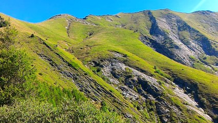 Le paysage magnifique, vu depuis le sanctuaire de La Salette
