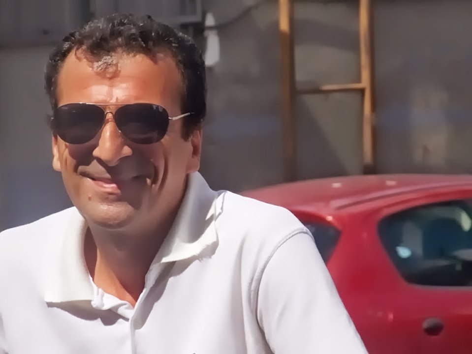 POLAT BEY BİR GELEBİLSEN