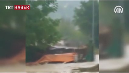 3 katlı evin yıkılış anı