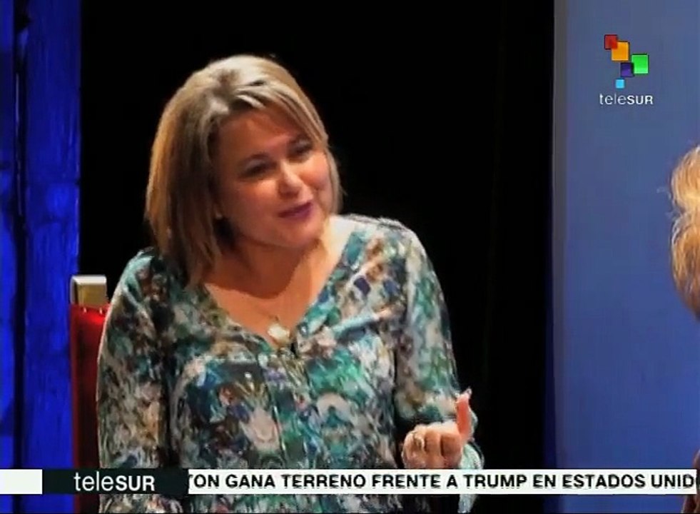 Emma Castro felicita a Fidel Castro en su cumpleaños 90