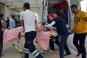 Otomobilinde Vuruldu, Olay Yerindeki Eşyalar Dikkat Çekti