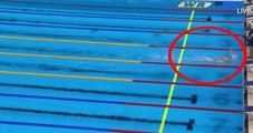 ABD'li Yüzücü Katie Ledecky Rekor Kırarken İlginç Bir Görüntü Ortaya Çıktı