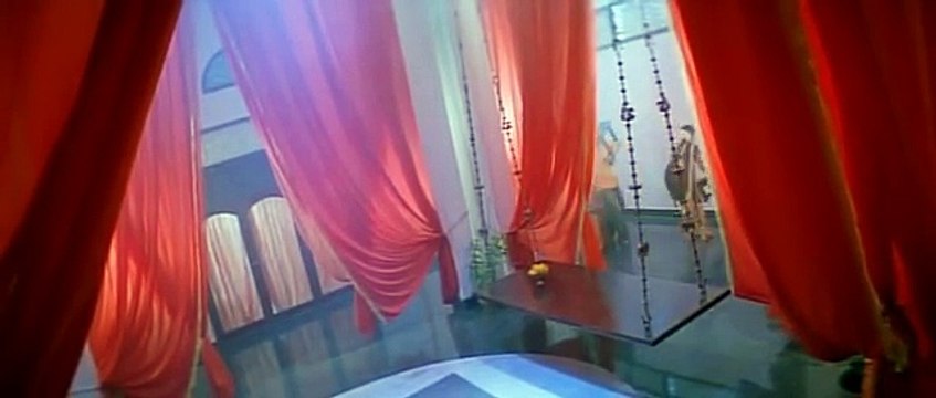 S.J.Surya - Kiran hot kiss scene-Trendviralvideos