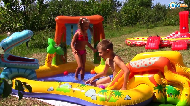 БАССЕЙН ИГРОВОЙ ЦЕНТР Планета Динозавров Купаемся в бассейне Игры для Детей - Intex Play Center