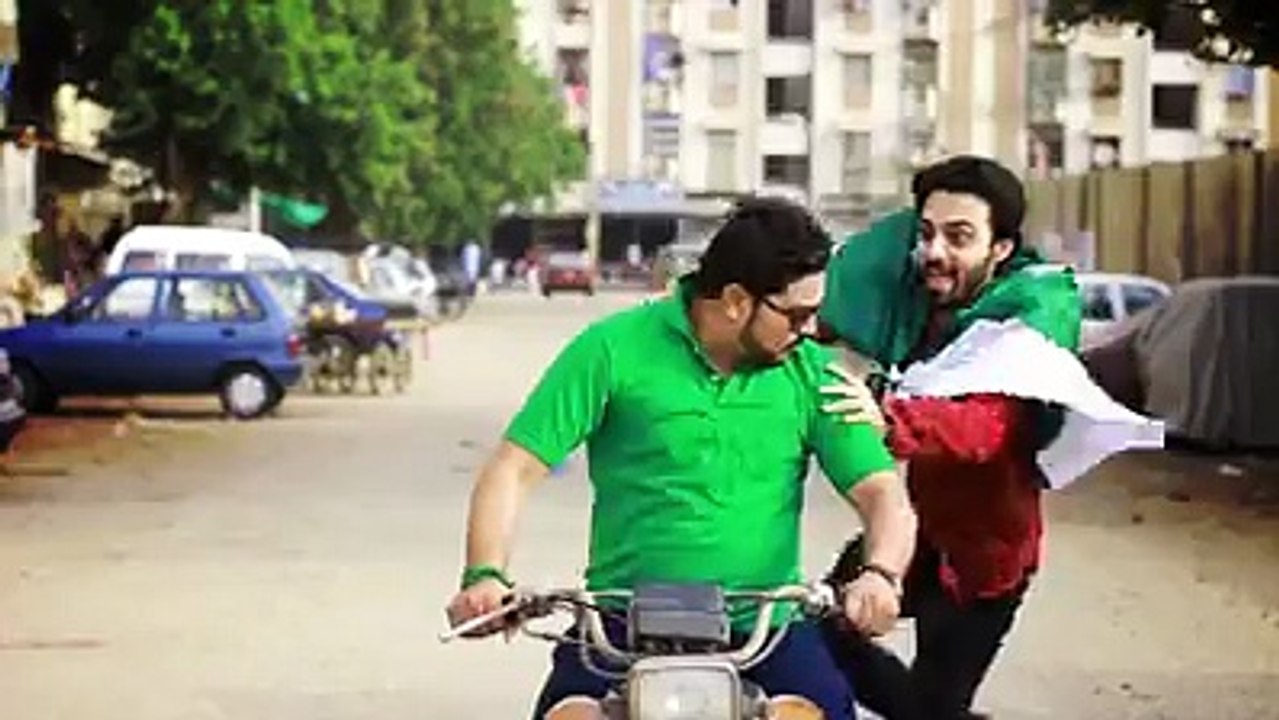 How Pakistani Celebrate 14 August - Watch Hilarious Video