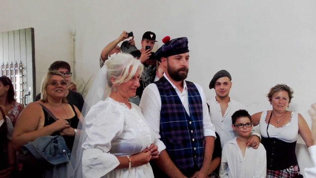 Mariage clandestin aux Scottish Days à Braine-l'Alleud